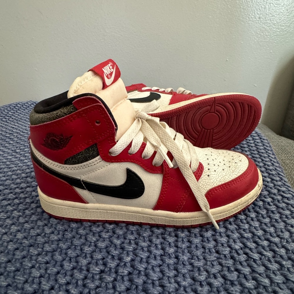 Kids Lost and Found Jordan 1's